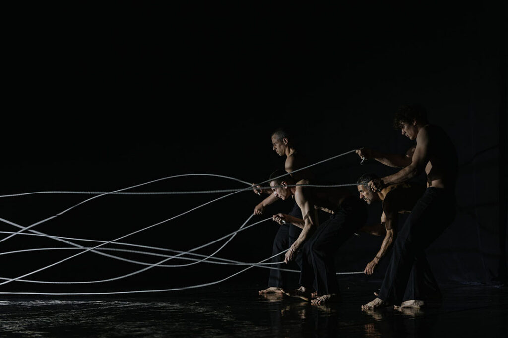 Silence by Linda Kapetanea and Jozef Fruček. © Tanja Kanazir